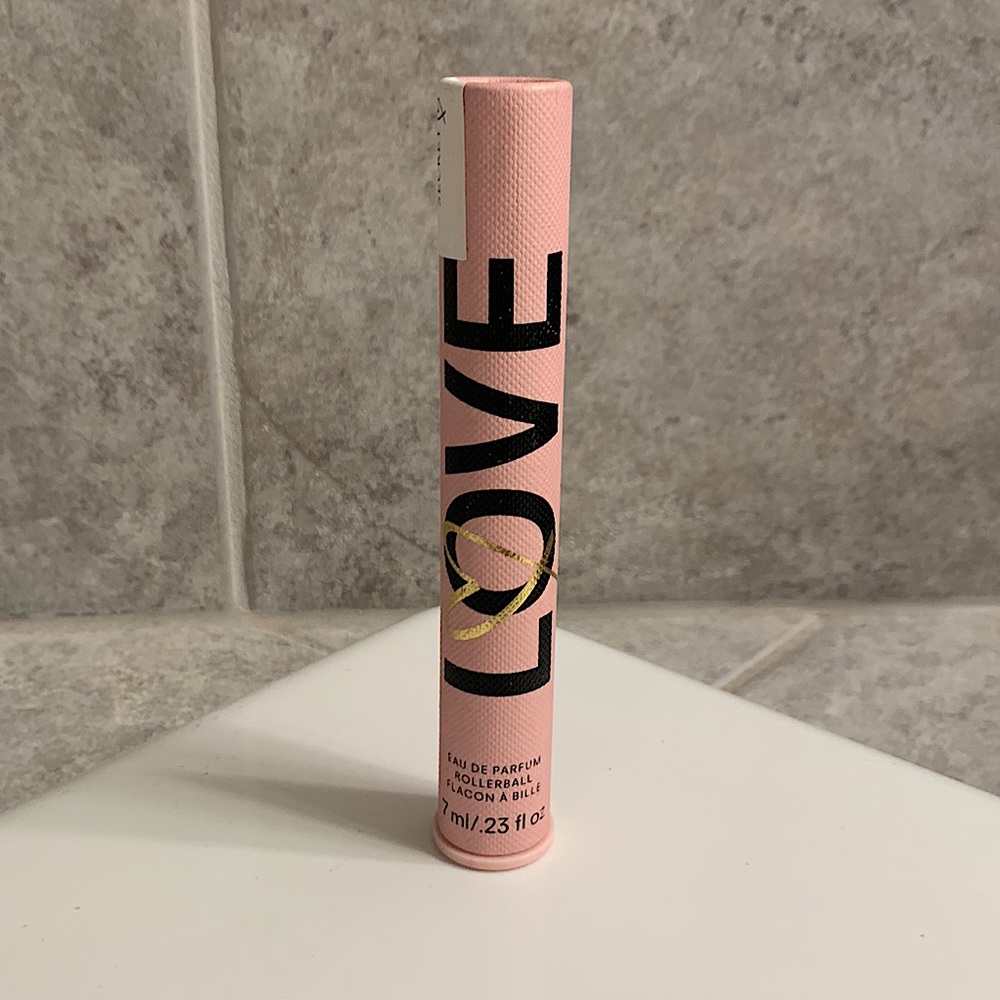 Victoria’s Secret Love Rollerball Eau de Parfum 7ml .23oz Brand New